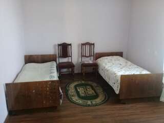 Отели типа «постель и завтрак» Mary B & B Ехегнадзор Бюджетный двухместный номер с 2 отдельными кроватями-3